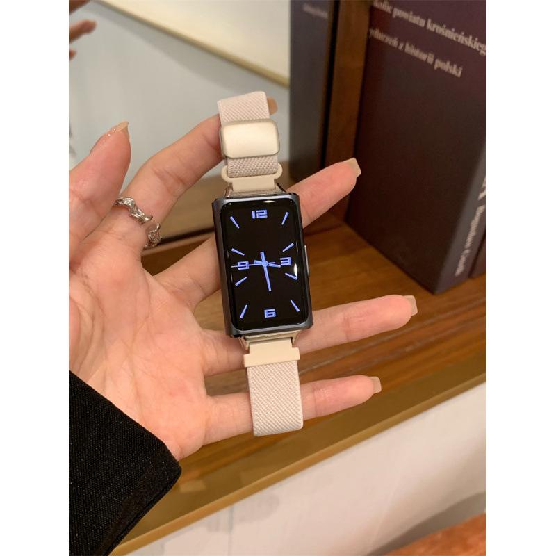 Compatible Strap for Huawei 11 Pro, GT654 Watch, Xiaomi 9, and Apple 11 with Magnetic Nylon Buckle