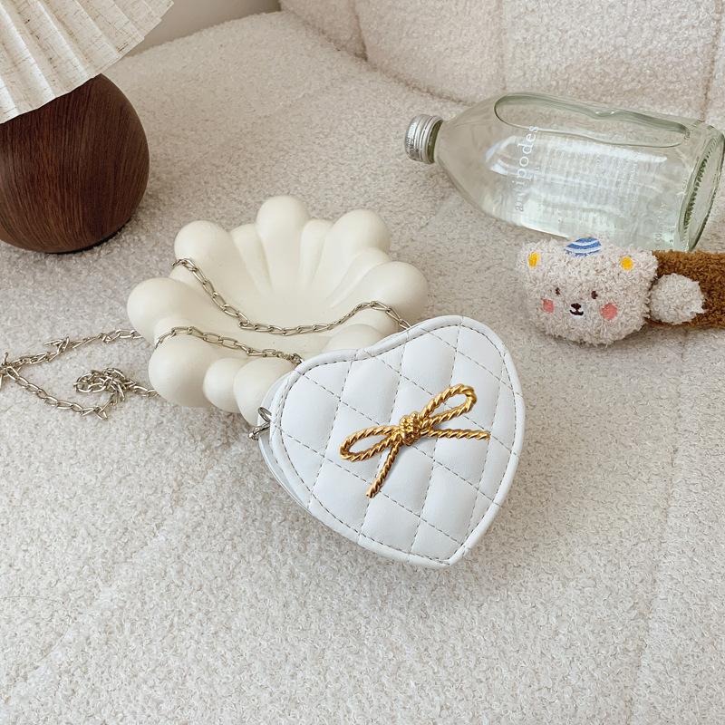 

Solid Shape Love Color Bow Chain Shoulder Bag Children Outdoor Crossbody Bag слоновая кость