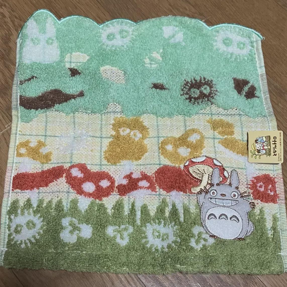 

Абсолютно новый подлинный платок Тоторо Ghibli Goods с технологией
