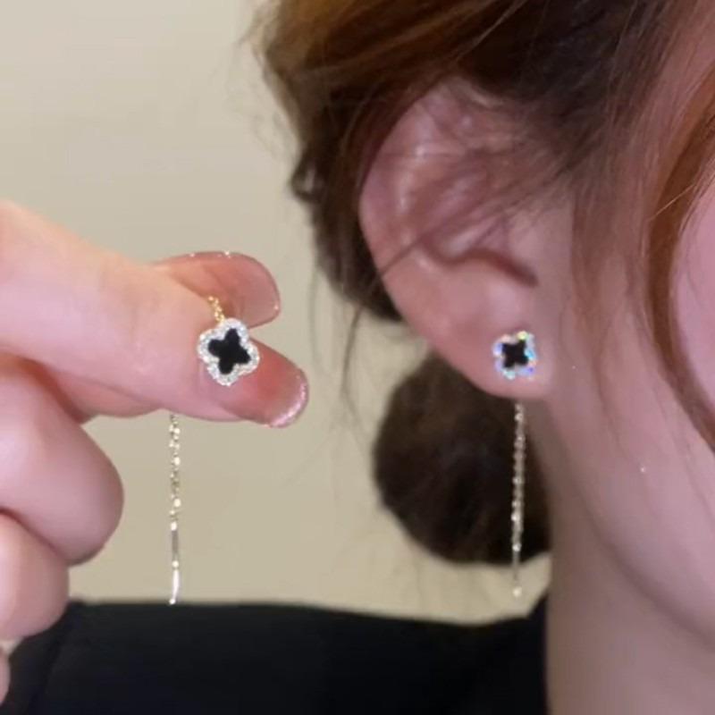 Einfache Kleine Micro-Eingelegte Schwarze Vierblättrige Klee Fadenohrringe Modischer Damenschmuck