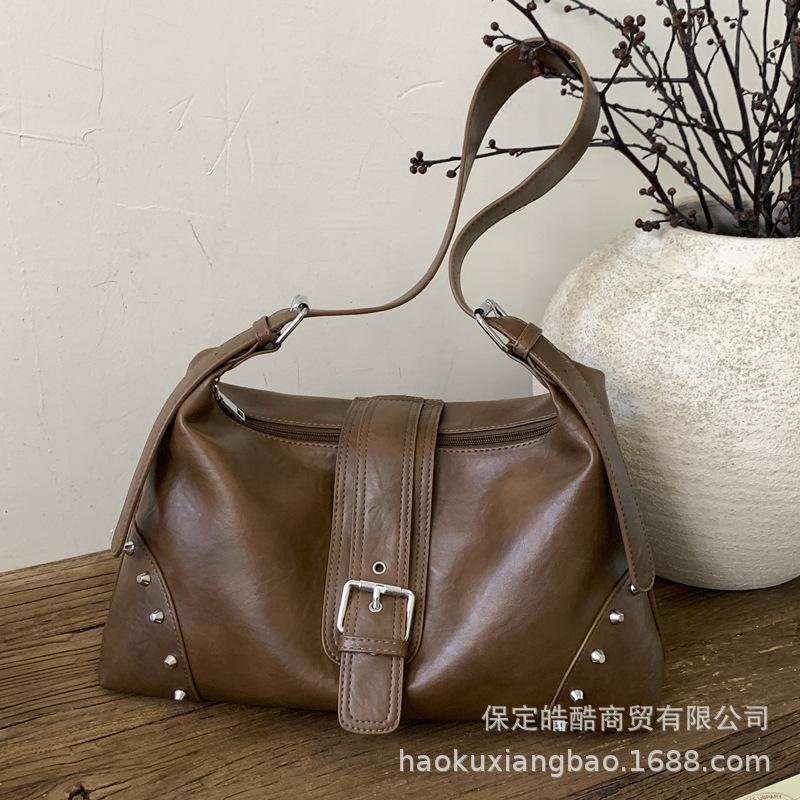 Premium texture bag women's large capacity 2025 new casual fashion retro shoulder messenger bag niche dumpling bag