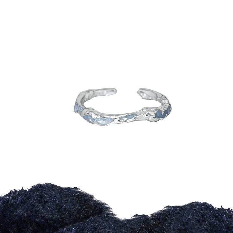 Sophisticated Heart Shaped Ring For Women Adjustable And Trendy Silver Plated Fashion Jewelry