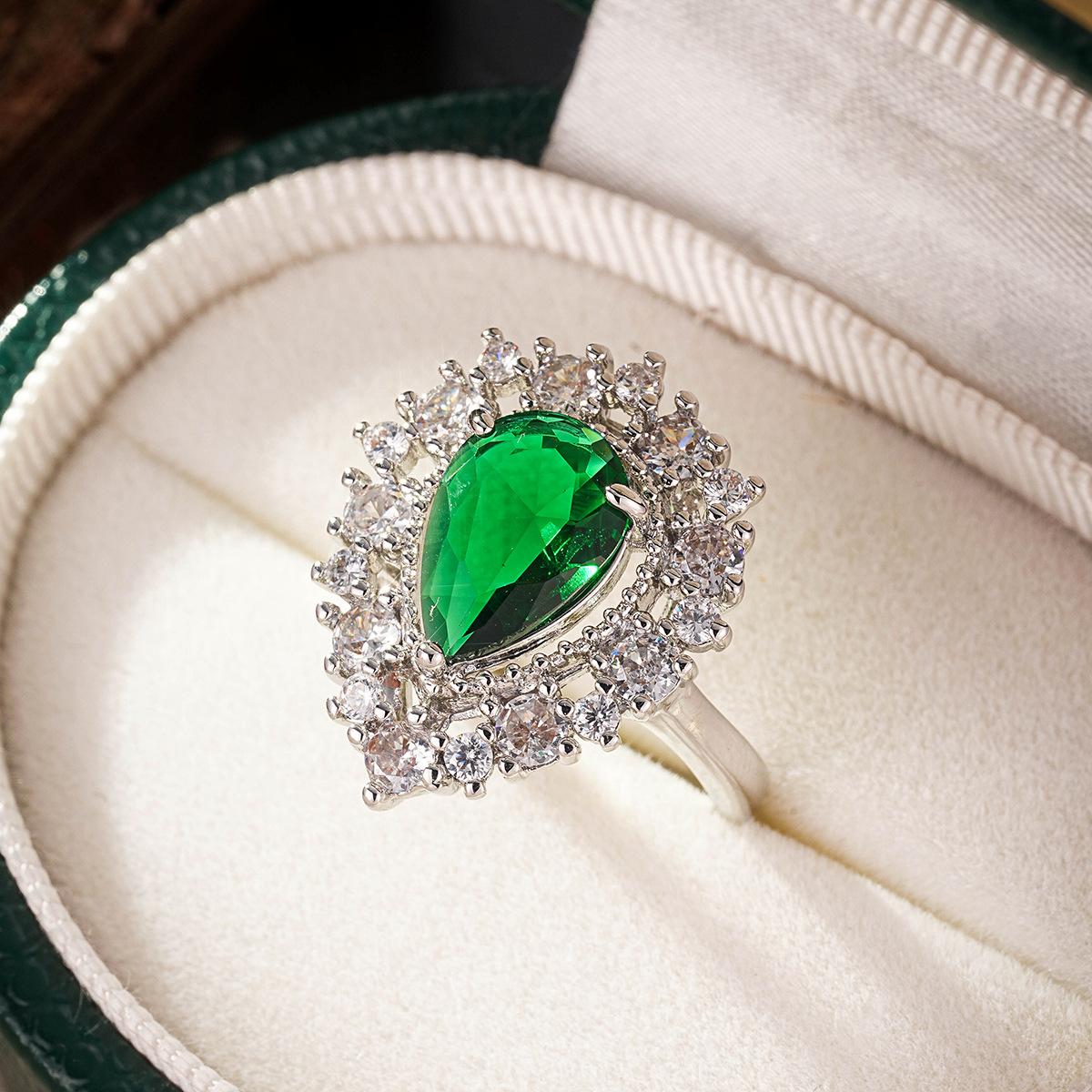 Lucky Star Jewelry Women's Silver Luxury Sterling Droplet Pear Shaped Inlaid Zircon Emerald Rings For Banquet Engagement Party Fine Gift