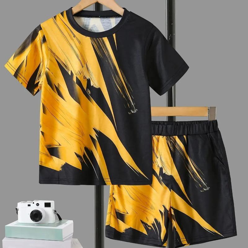 Directional Opening, Hot Sale, Boys' Letter Graffiti Printed Short-Sleeved Shorts Two-Piece Suit, Casual Sports Style