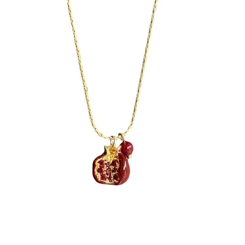 Pomegranate Ripe Festive Red Necklace Women'S Stacked Collarbone Chain High-End Light Luxury Niche Accessories Sweater Chain