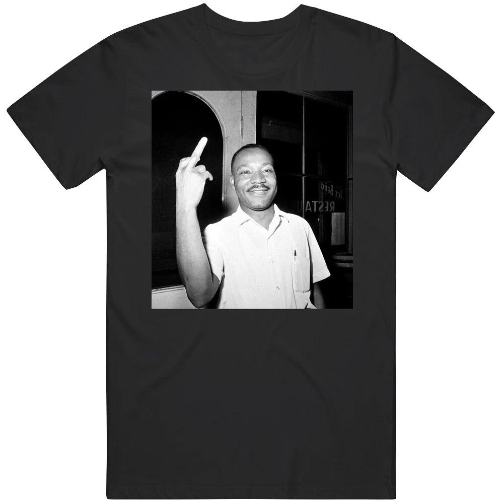 

Martin Luther King Middle Finger Black History Month T Shirt M