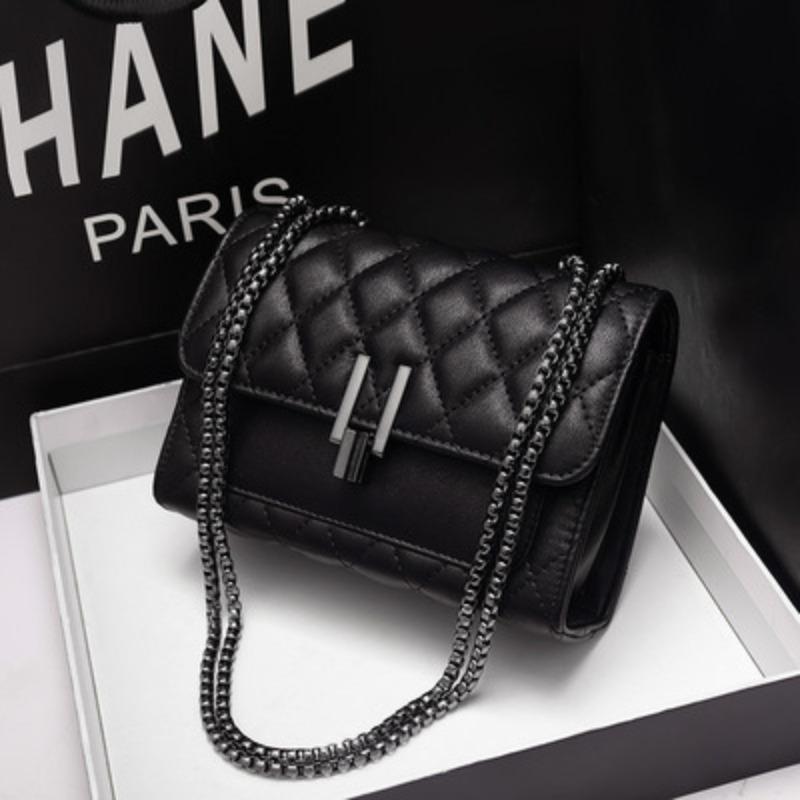 Women's Leather Single-shoulder Bag, Crossbody Small Square Bag, Diamond-shaped Chain Bag