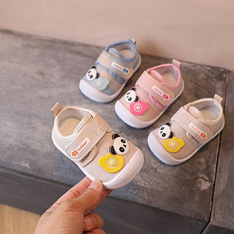 New Season Baby First Walkers Infant Cartoon Soft-Soled Cloth Shoes for Boys & Girls Unisex Animal Graphic Shoes