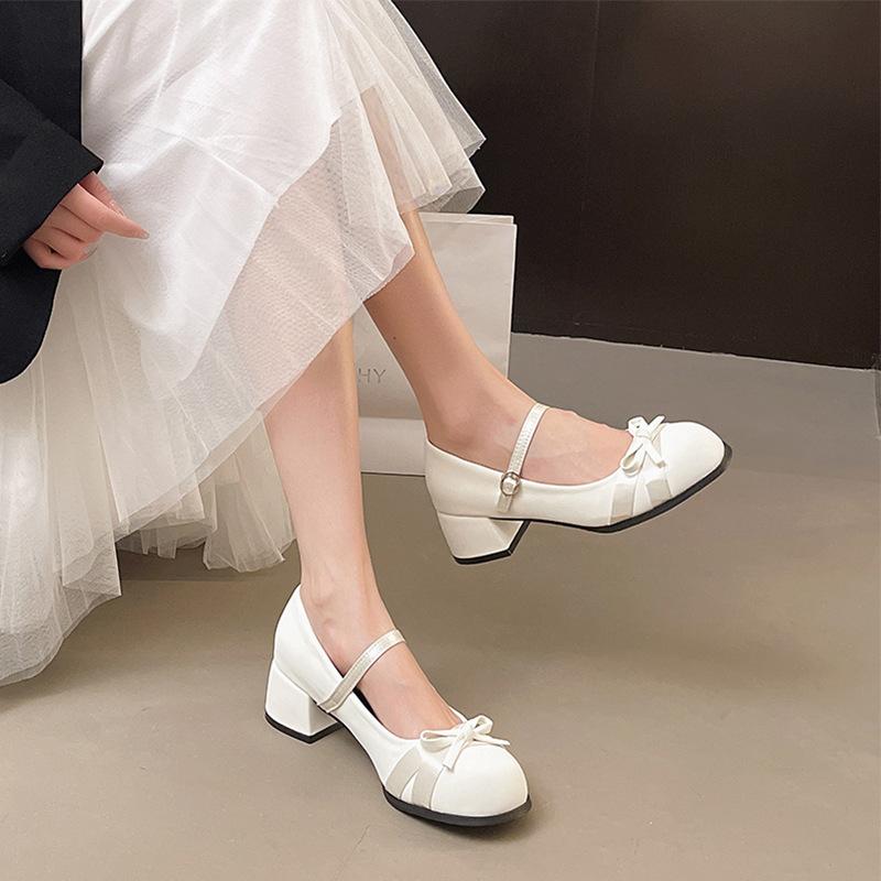 White Mary Jane shoes women's 2025 new spring versatile bow French shallow mouth single shoes college style small leather shoes