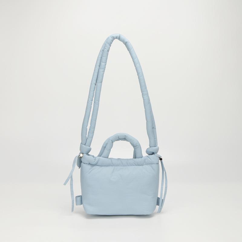 Geantă Crossbody Trendy de Nișă din Puf - Ușoară, Versatilă, Geantă de Mână de Umăr Monocromă pentru Ținută Casual