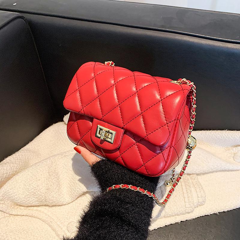 Letní nová populární všestranná dámská taška přes rameno crossbody taška diamantová mřížka řetízek módní niche jednoduchá retro