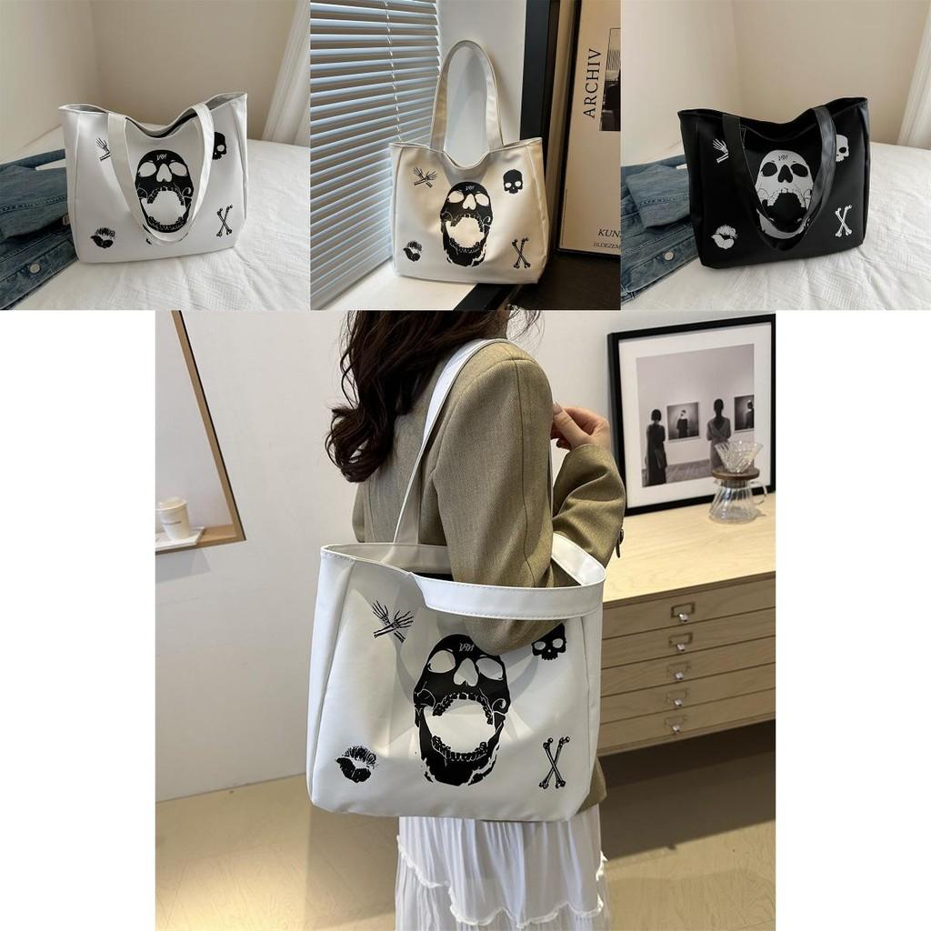 Stylish Fashionable Tote Bag For College Students Versatile Shoulder Carrying Black And White
