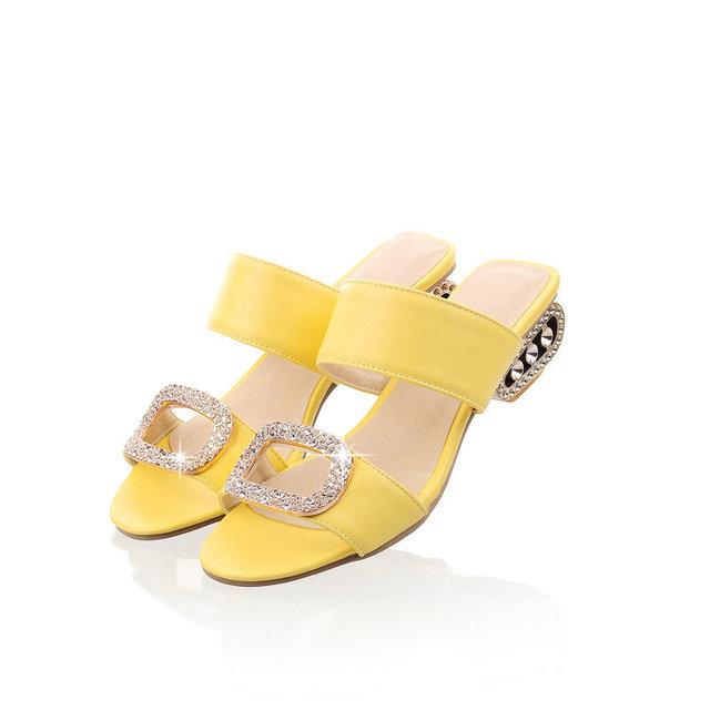 Woman Rhinestone Crystal Shoes Low Heel Sandals New Arrivals Brand Ladies High Heel Slippers Summer Slip -On Orange Yellow