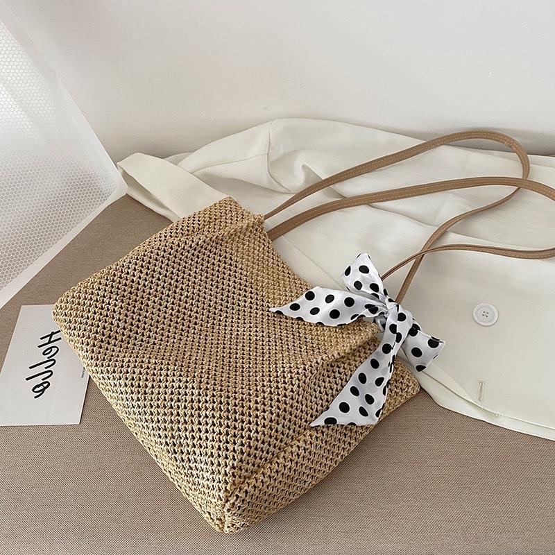 

Straw Woven Large Capacity Fashionable Scarf Handbag Spring New Versatile Ins Single Shoulder Armpit Bag Tote Bag Bucket Bag хакі
