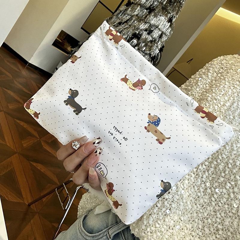 Large Capacity Makeup Bag Clutch Cosmetic Organizer Travel Wash Toiletries Storage Bag Makeup Pouch