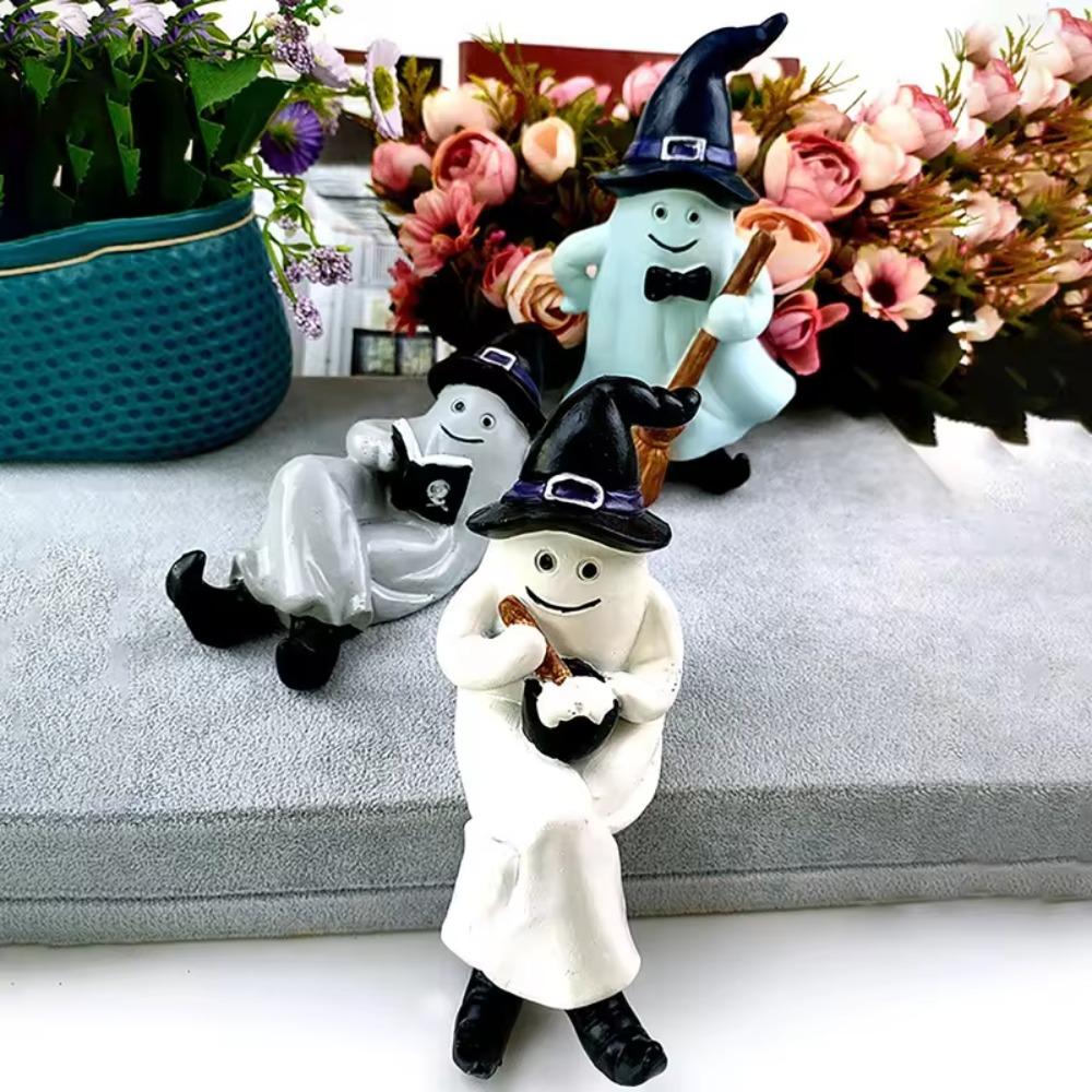 Whimsical Ghost Statue Spooky Halloween Eerie Figurine Ghost Ornament Indoor Decorations