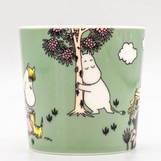 Cană Moomin Arabia Classic Loving Care Verde capacitate aproximativ 280ml.