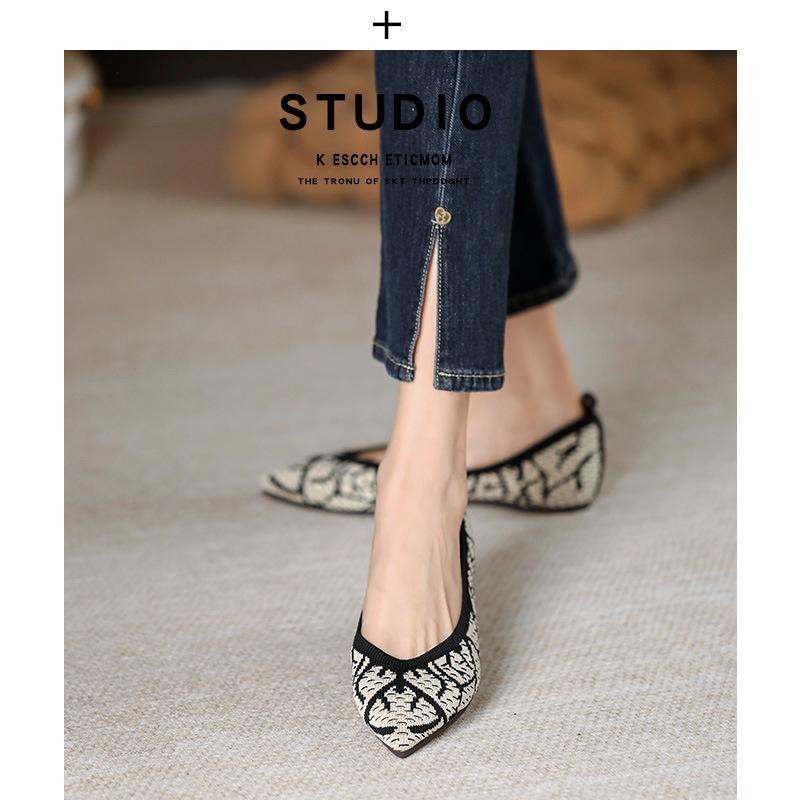Fashion Women 2024 New Spring Autumn Retro Elegant Casual Pointed Toe Shallow Mouth Knitted Breathable Soft Sole Single Shoes