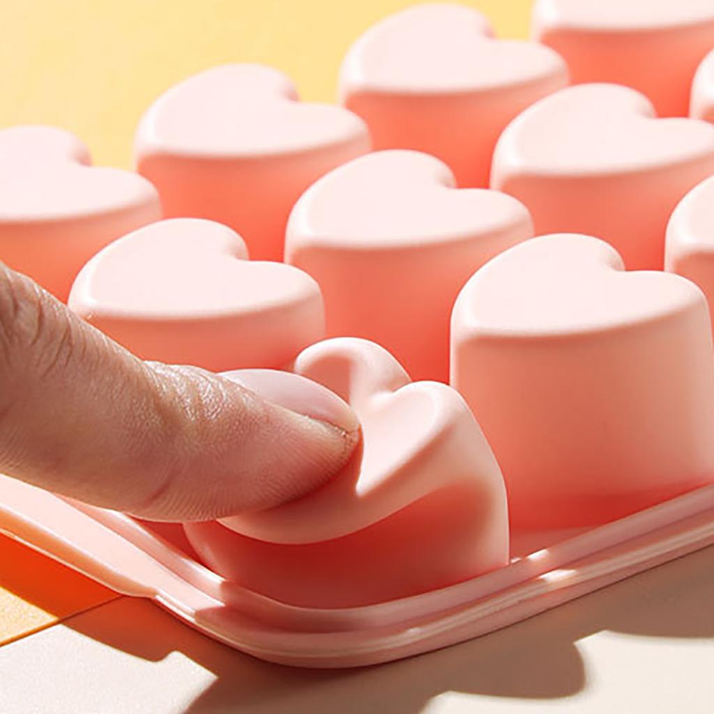 24 mřížka Kreativní forma mřížky na led Forma na led ve tvaru srdce Blok na výrobu ledu Forma na výrobu ledu Artefakt Potraviny pro domácnost Měkký silikonový zásobník na led