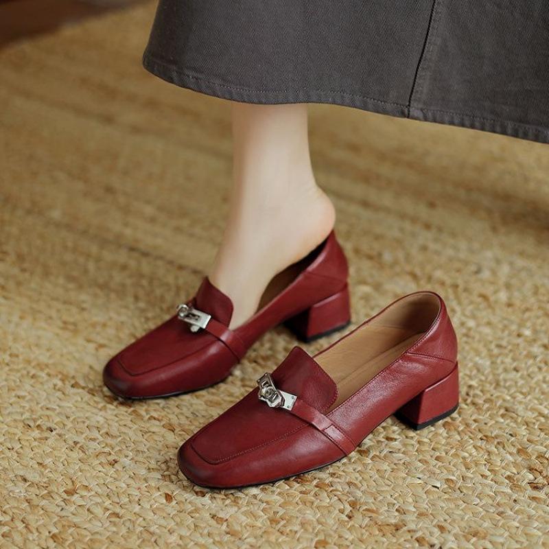 Casual square heel small leather shoes new fashion single shoes women's headgear and feet one pedal beef tendon sole large size medium heel fashion