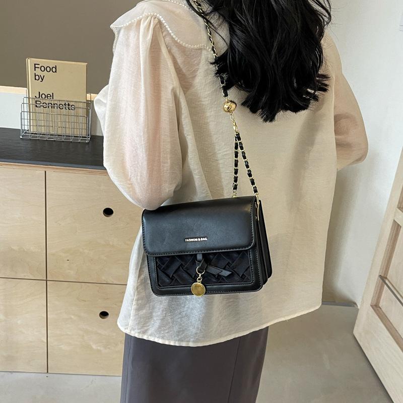 Winter Super Fire Crossbody Small Square Bag Rhombus Chain Bag Women's 2025 New Trendy Fashion Premium Shoulder Bag