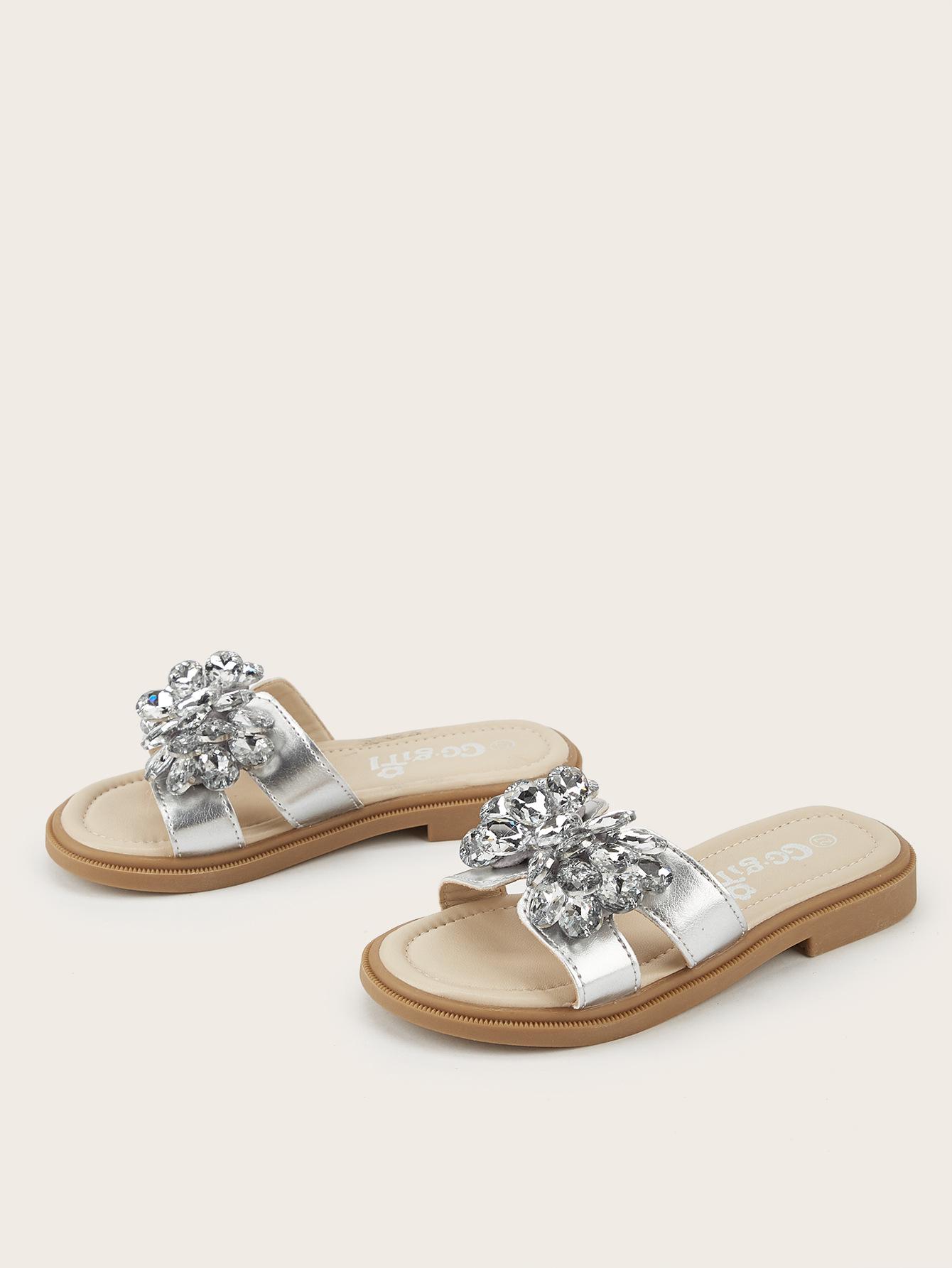 2026 Spring Girls Rhinestone Flower Soft Sole Flat Slippers - Casual Fashion 30 серебряный