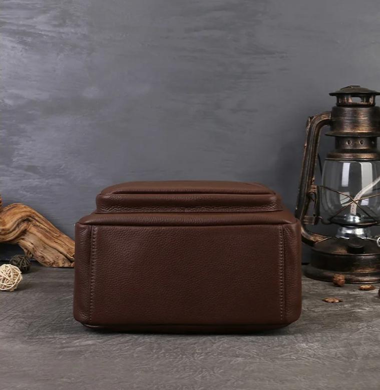 Johnature Unisex Backpack With High-end Texture And Large Capacity Commuting Genuine Leather Backpack