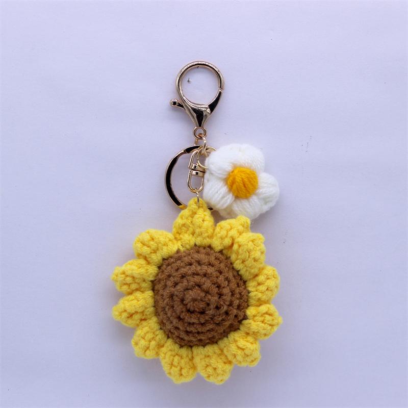 Creative Handmade Knitted Sunflower Keychain Keyring For Women Girl Cute Crocheted Flower Pendant Car Key Ring Handbag Gifts New