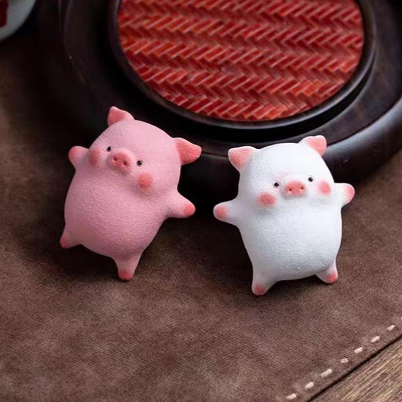 Purple Clay Tea Pet Pig Piggy Figurine Mini Pig Ornament Attract Wealth Feng Shui Sculpture Home & Office Decoration Collection