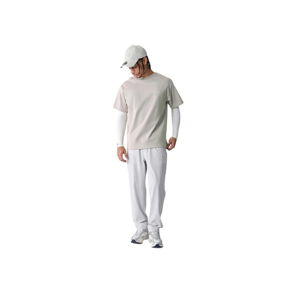 New Era Loose Logo Crew Neck Short Sleeve T-Shirt Unisex Tops 14529238