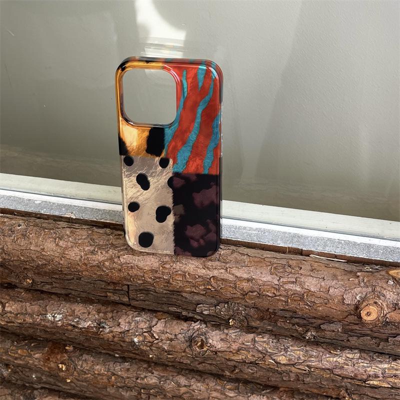 Autumn-Winter Leopard Patchwork Phone Case for iPhone 14-17 Pro Max (4-Color, Female Design)