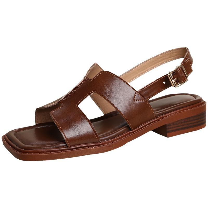 Retro brown low-heeled open-toed sandals women's spring and summer 2025 new fashionable large-size flat-bottomed casual Roman sandals
