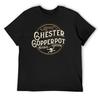 Chester Copperpot - Chasseur de Trésors Légendaire T-Shirt nouvelle édition t-shirt anime vêtements vintage articles anime Vêtements pour hommes