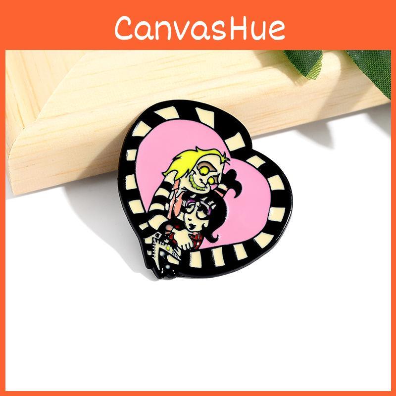 Alloy Heart Brooch Fashionable Clown Design Heart Pin For All Gender Wear