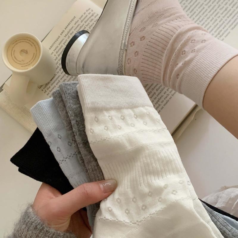 10 Pairs of Ladies Spring and Summer Thin Sweet Pure Color Hollow Mesh Flower Breathable Tube Stack Socks