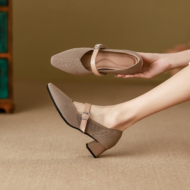 Neskladové Xiaoxiangfeng Mary Jane dámské boty čtvercová špička silný podpatek mělký výstřih prodyšné boty pletené z mušky dámský nový temperament