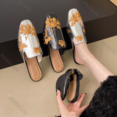 Fashion Retro National Style Embroidery Baotou Half Slippers Women 2025 Summer Flat Bottom Casual Mules Fashion Outdoor Slip On Slipper