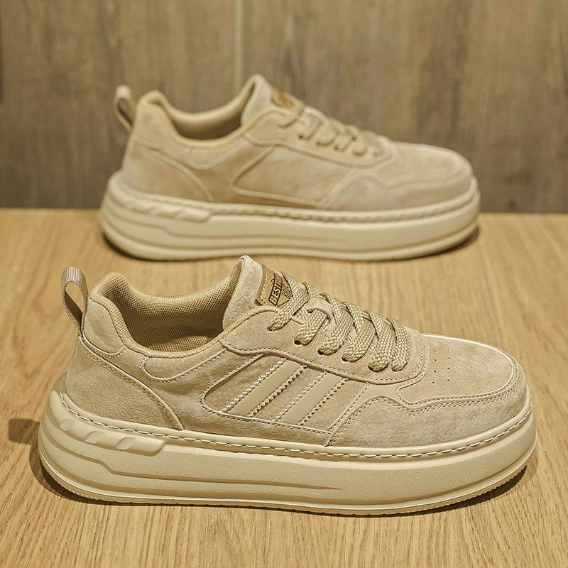Scarpe primavera nuove casual scarpe da skate giovanili sportive di alta gamma antiscivolo rialzanti scarpe con suola morbida