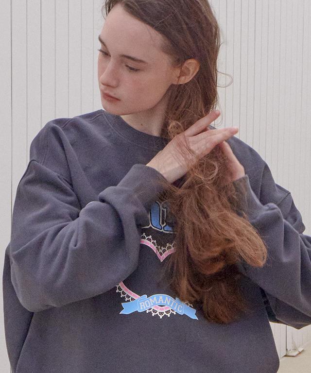 RONRON Lace Heart Graphic Sweatshirts Charcoal