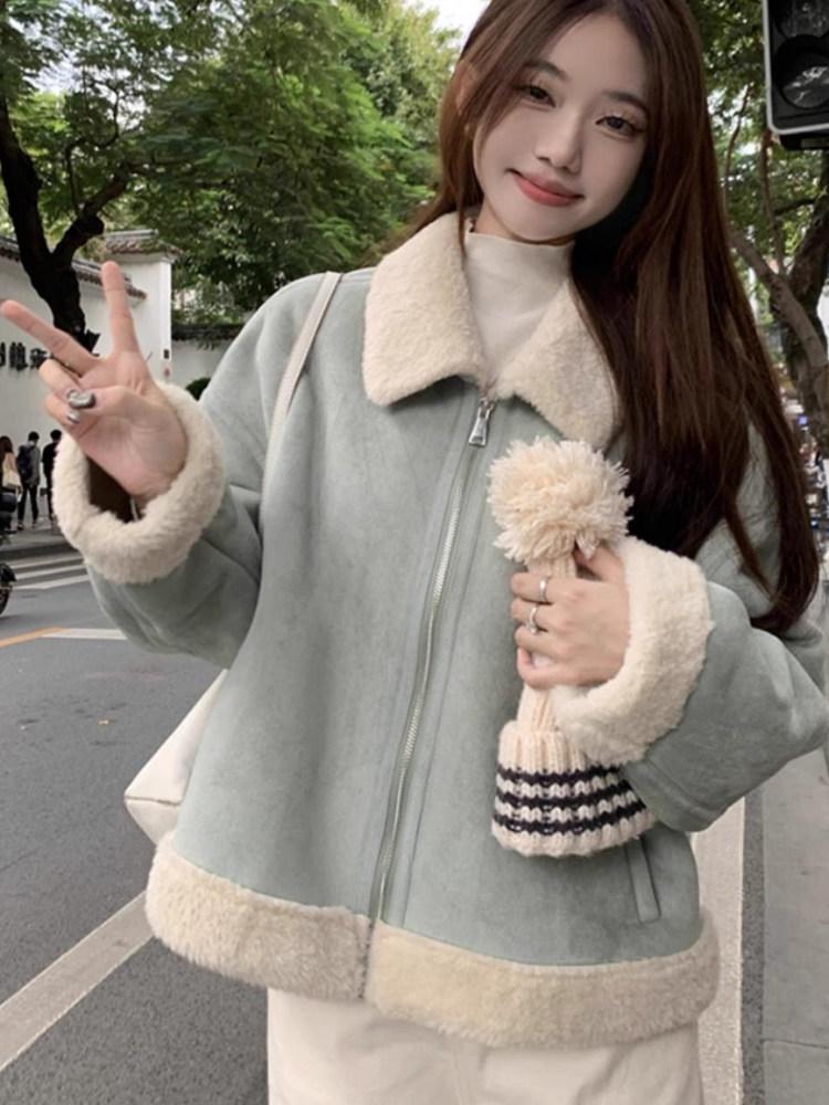 Hochwertige Damenjacke für zierliche Frauen 2025 aus Plüsch-Lammwolle - Pelzgefüttert, verdickt, warm und kurz mit Revers
