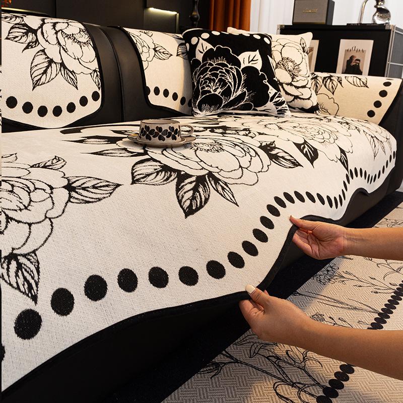 Irregular Special-Shaped Sofa Cushion, Light Luxury, High-End Non-Slip Seat Cushion, Universal In All Seasons, Straight Row Sofa Cover Seat Cushion