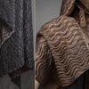 Schwerer Jacquardstoff mit Stickerei, Schichtwellenstruktur, unregelmäßiges Reliefmuster, Designstoff für DIY-Mantel, Jacke, Kleidung