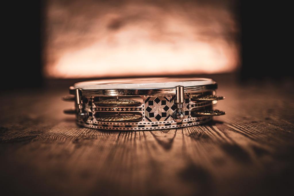 MEINL Percussion Riq Drum Artisan Edition Riq Drum 8 Tuning Key Included AERIQ1 3/4" []