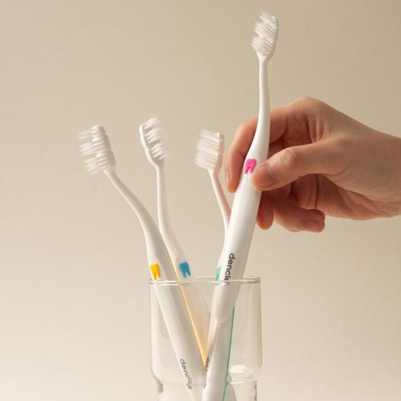 

DENCLE All-in-One Care Toothbrush (4-pack) single type