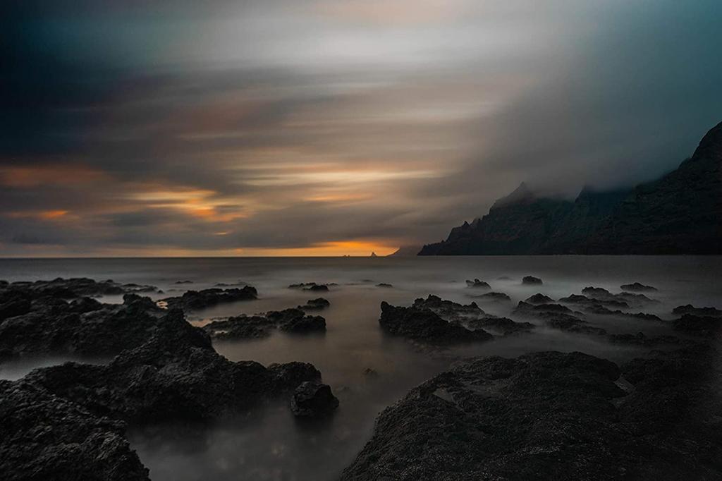 Tamron Di III RXD Mirror Zoom Lens for Sony E 17-28mm/F2.8 (A046S)