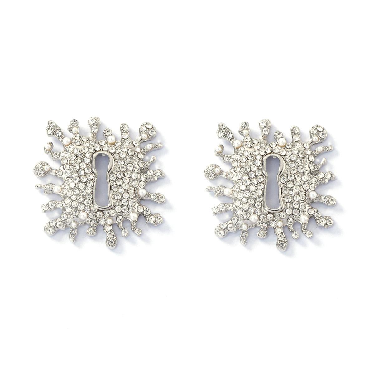 

DIGADAGU Alloy Rhinestone Keyhole Geometric Stud Earrings New Simple Exaggerated Earrings Women Party Zircon Accessories медный