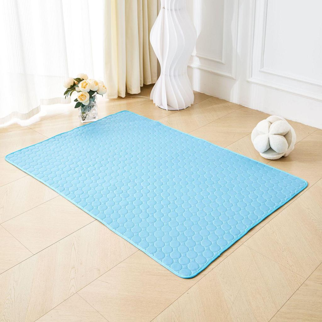 Summer Ice Silk Cooling Mat for Pets - Breathable Cooling Pad for Cats and Dogs