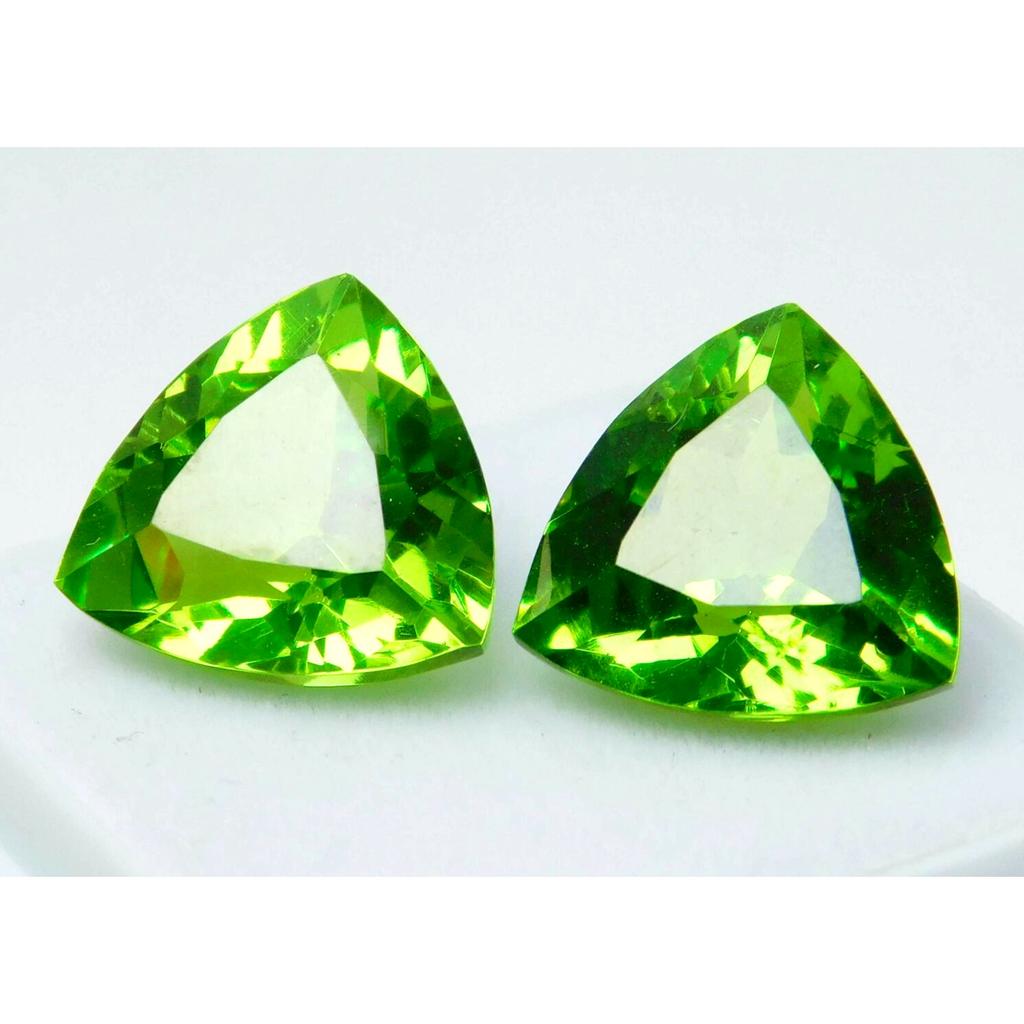 NATURAL Peridot Green 19.00 Ct   Stone Gemstone TRILLION CUT Faceted