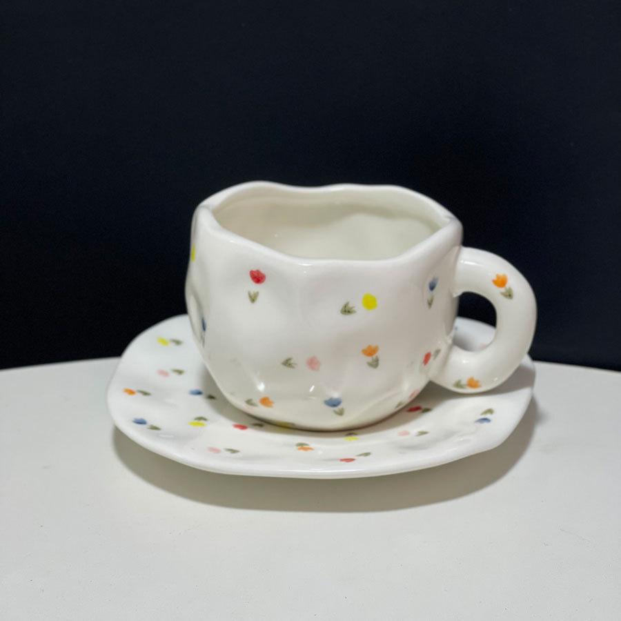 Nordic Hand-Painted Small Flower Red Little Love Ceramic Coffee Cup And Saucer Hand-Pinched Irregular Afternoon Tea Cup And Saucer Set 300ml
