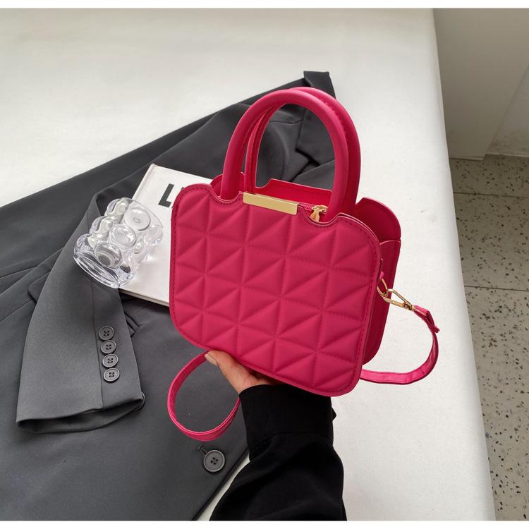 Rhombus Indentation Temperament 2025 New Trendy Simple Temperament Single Shoulder Crossbody Portable Small Square Women's Bag